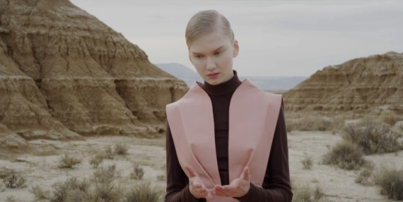 Delpozo crea el mundo de Arcadia en su nuevo ‘fashion film’